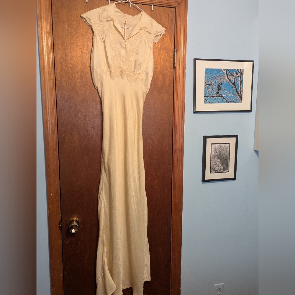 Vintage cream silk gown